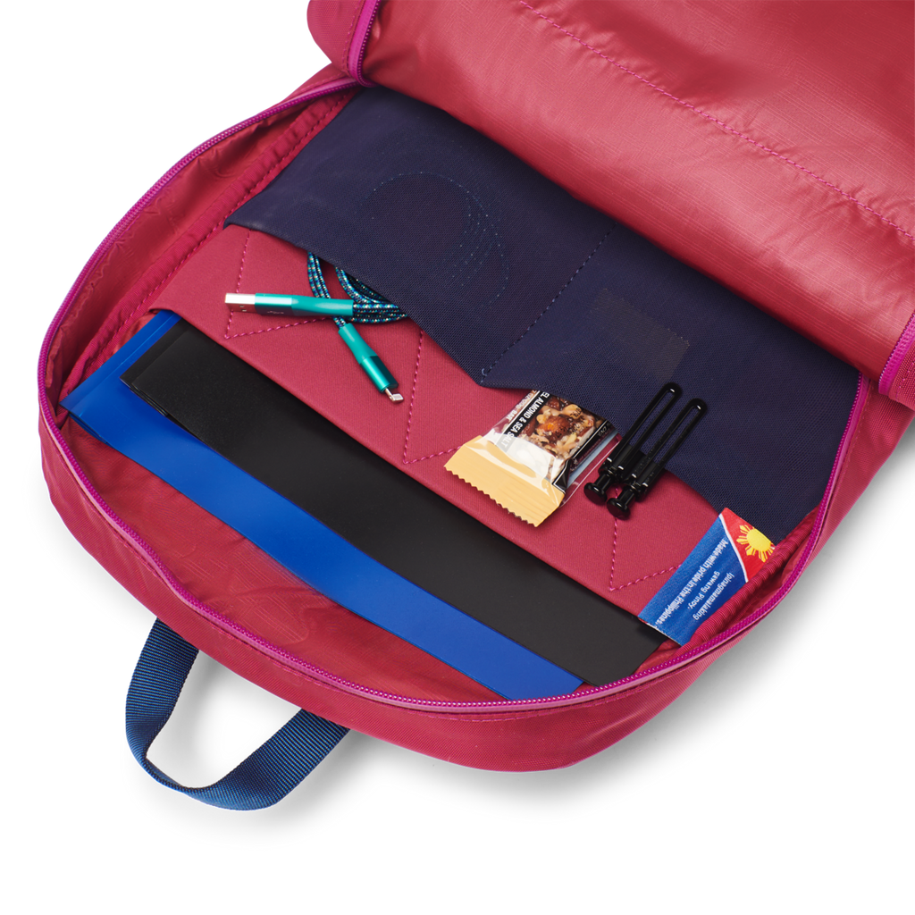 Vaya 18L Backpack - Cada Día, Raspberry