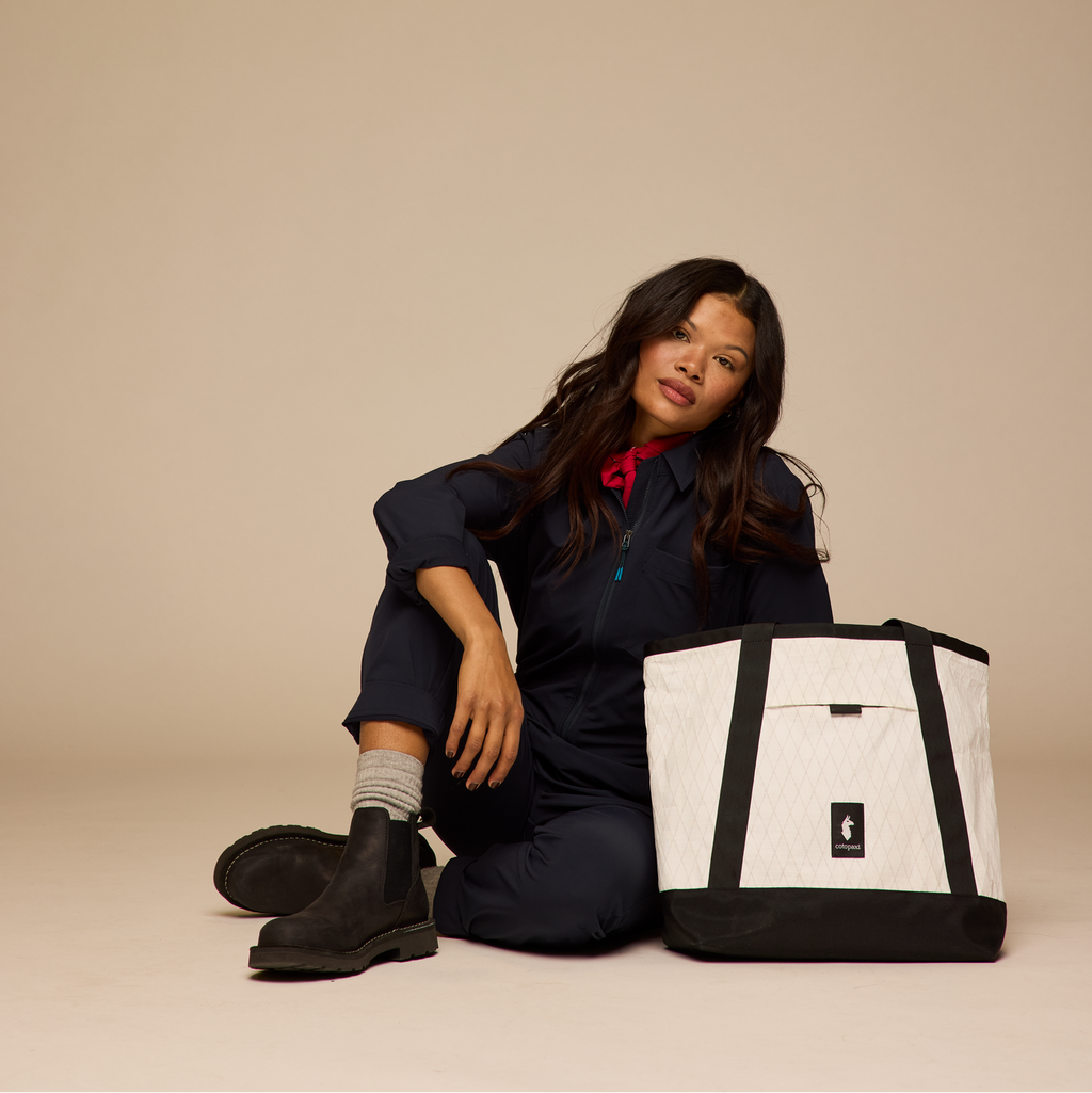 Contiguo 22L Tote, Light Grey