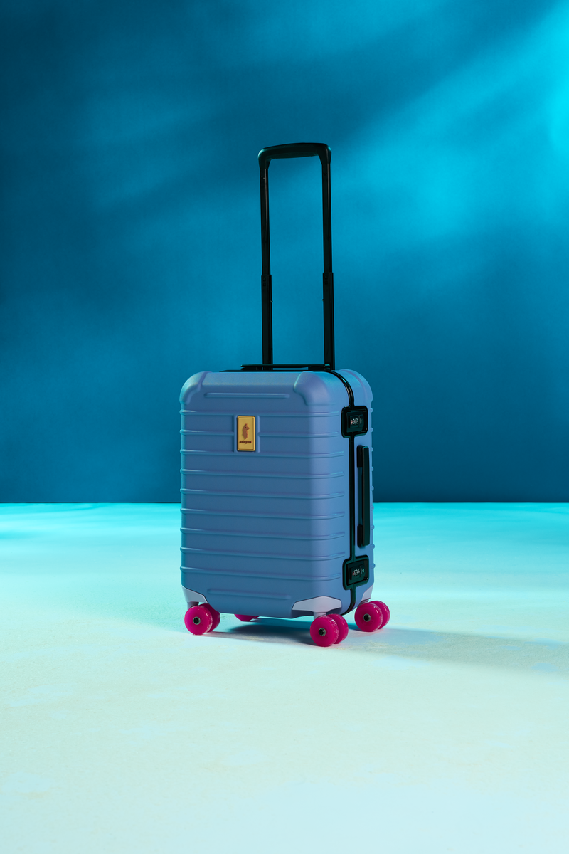 Coraza Suitcase - Carry On, Blue Spruce