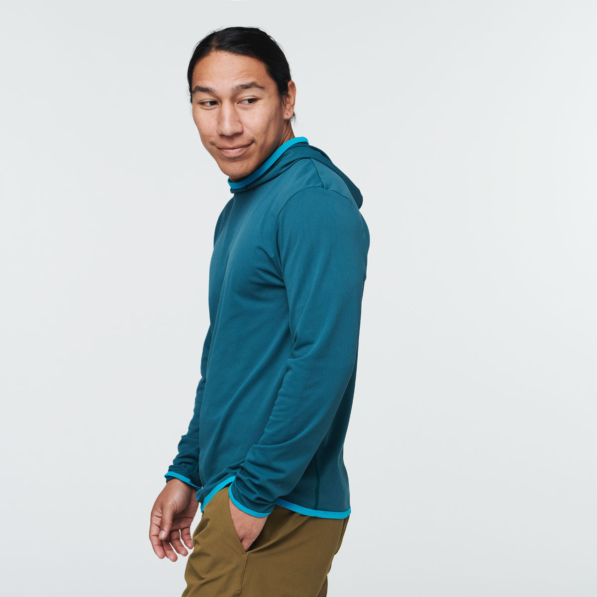 Sombra Sun Hoodie - Men's, Deep Ocean, Model Mario