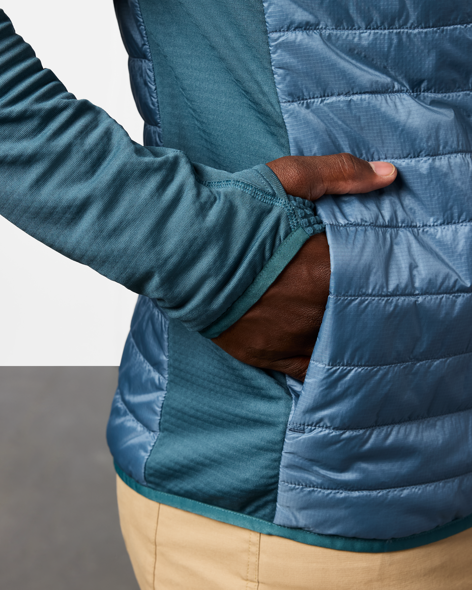 Capa Hybrid Insulated Jacket - Men's, Ocean/Steel Blue, Model Kirk