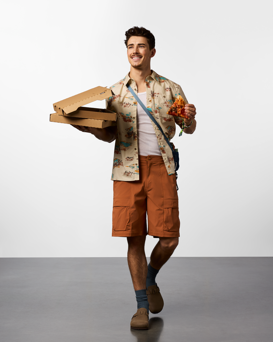Coraje Tech Cargo Short - Men's, Whiskey, Model Kellan