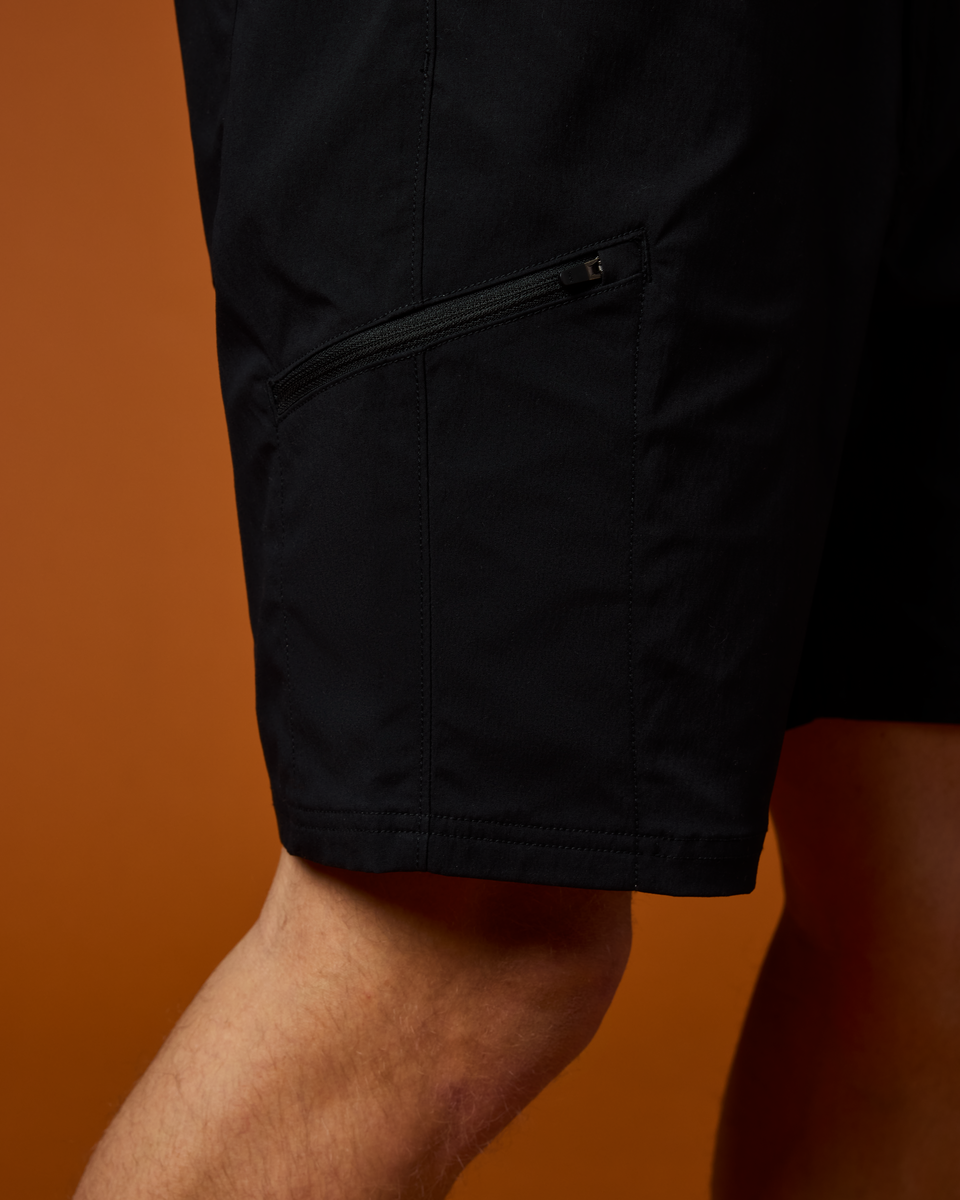 Coraje Tech Short - Men's, Black, Model Maximus
