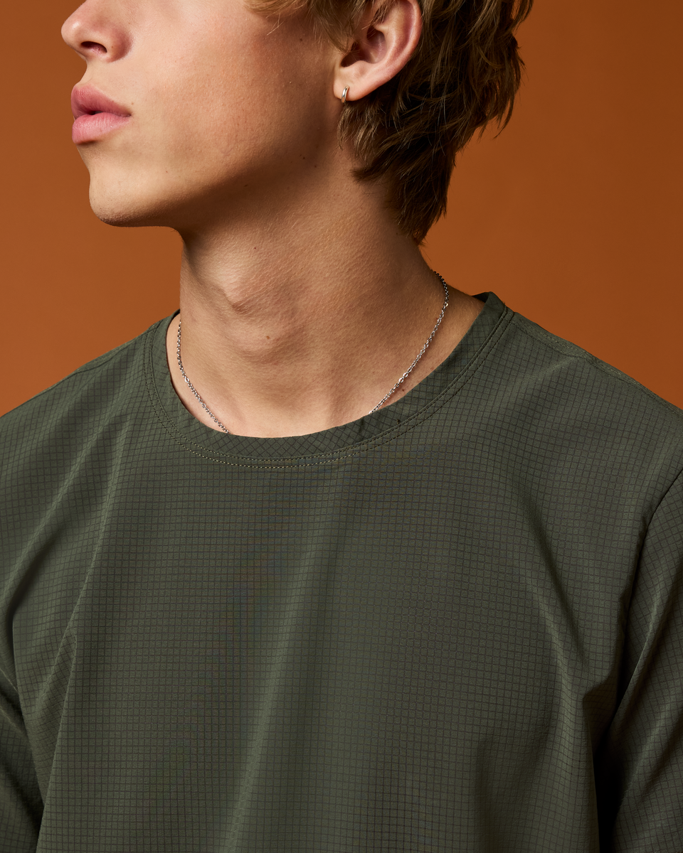 Pulso Tech T-Shirt - Men's, Fatigue, Model Maximus