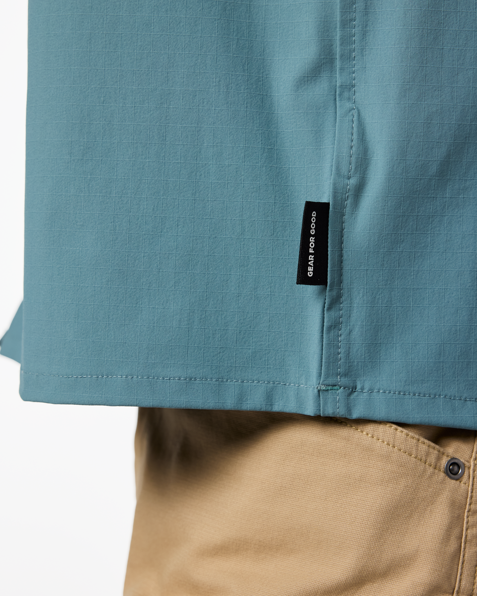 Solta Short-Sleeve Sun Shirt - Men's, Everglade, Model Maximus