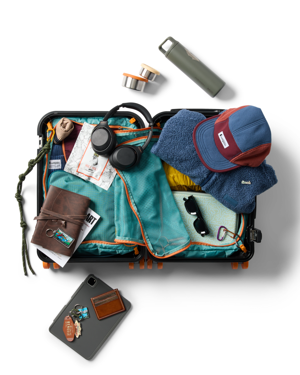 Coraza Suitcase - Carry On, Blue Spruce