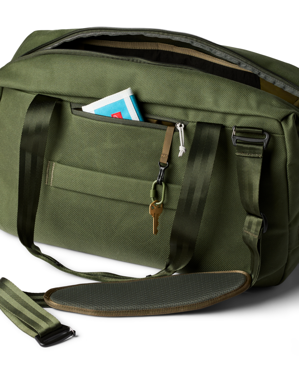 Viaje 35L Travel Duffel - Contiguo, Green, Detail