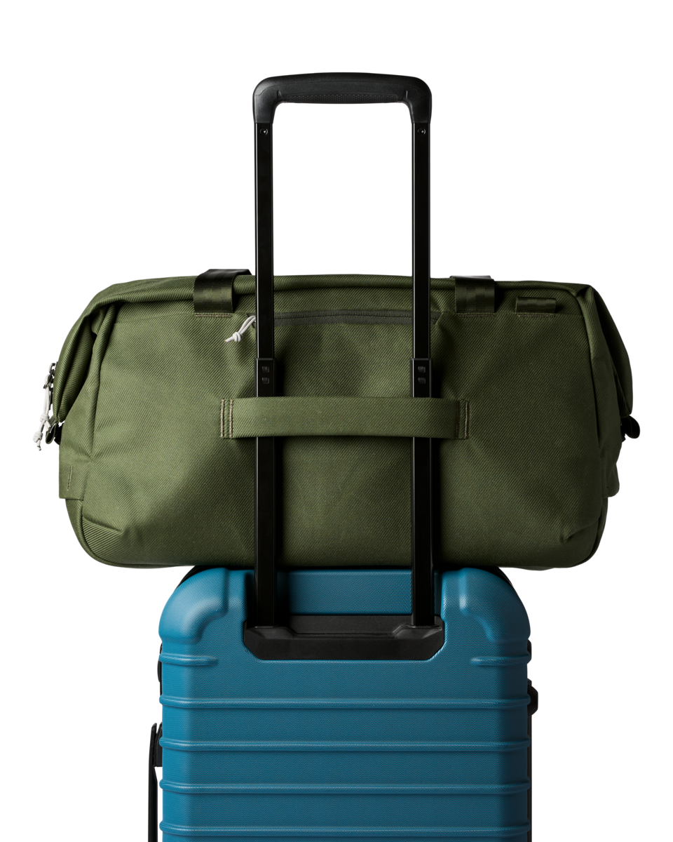Viaje 35L Travel Duffel - Contiguo, Green, Detail