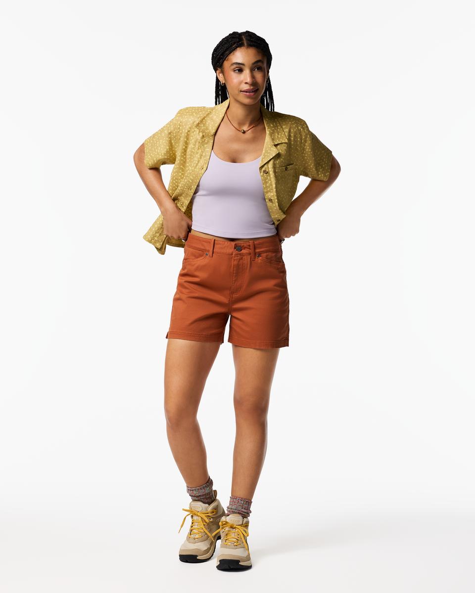 Ambato Short - Women's, Whiskey, Model Kalu